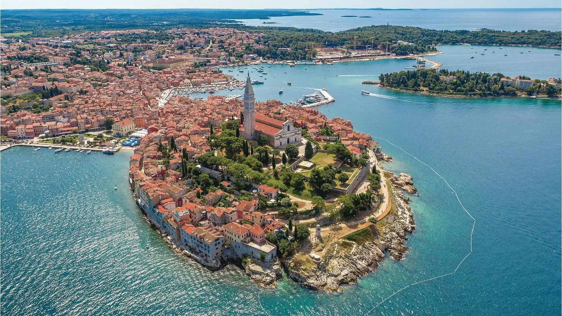 Amazing Apartment In Rovinj With Wifi 0*,